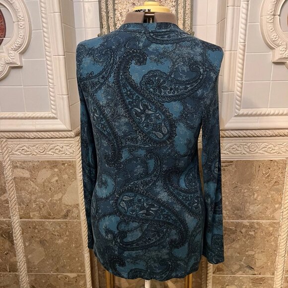 APT 9? Size Large. Blue Knit. Long Sleeve. Scoop Neck. Stretch Pullover. B103 - Picture 2 of 4